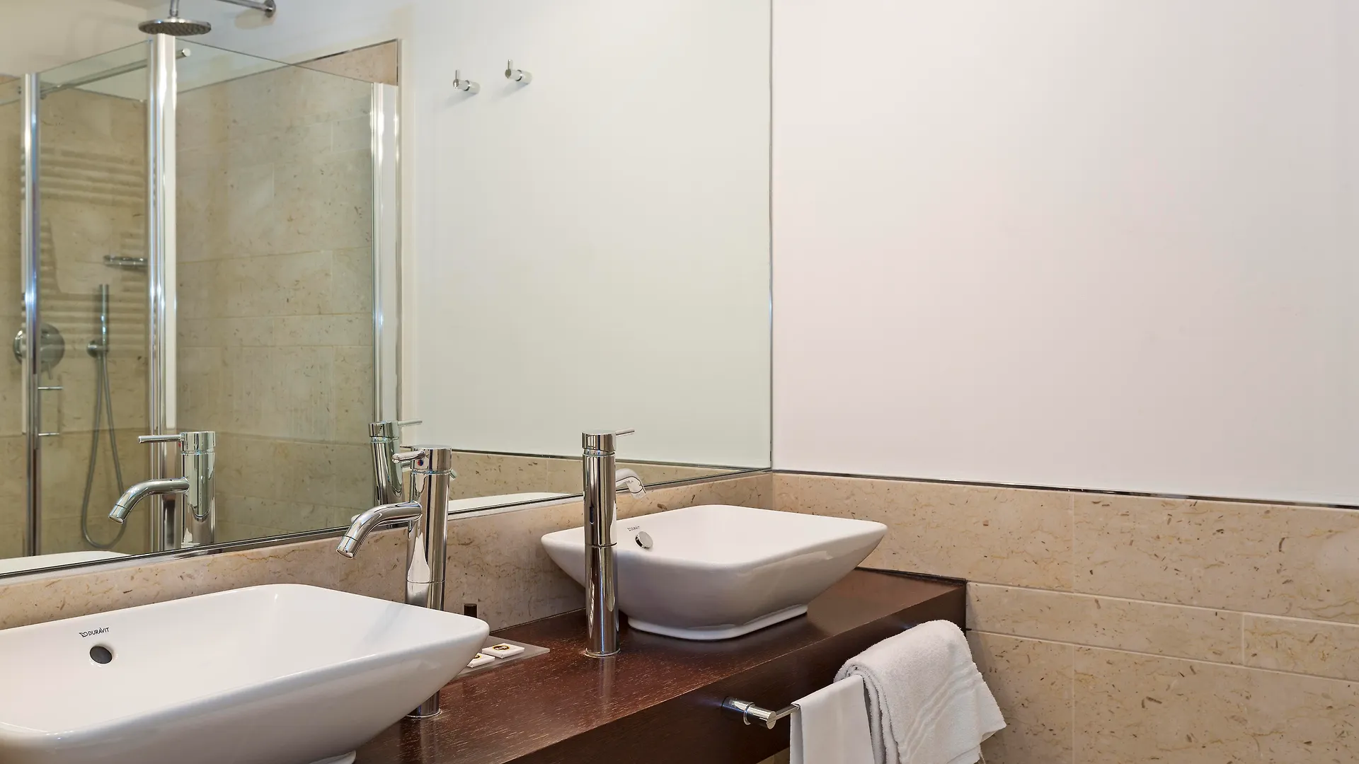 B&B Hotel Pisa Airport