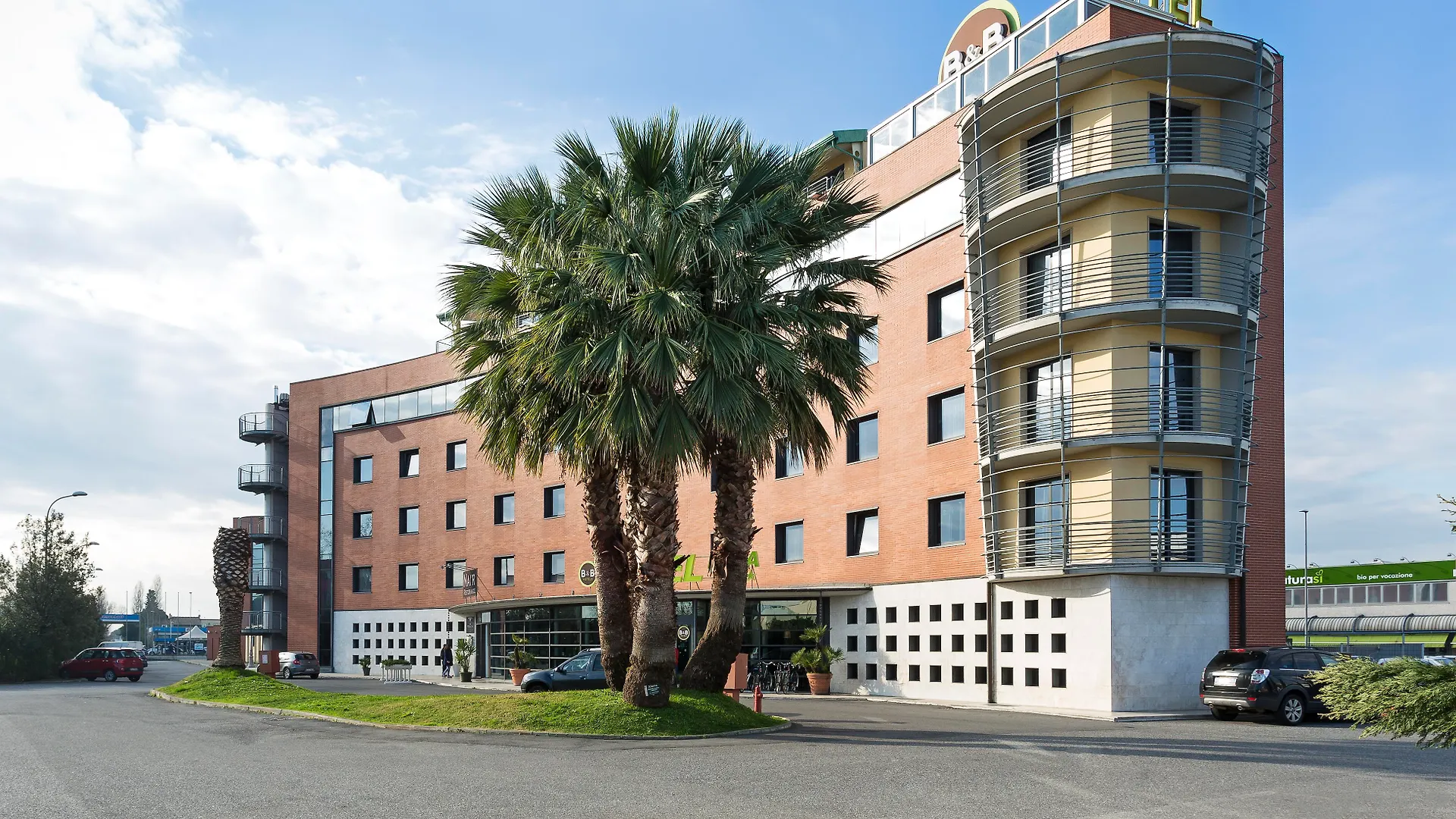 B&B Hotel Pisa Airport