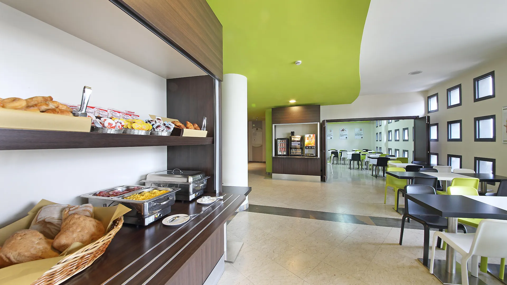 ***  B&B Hotel Pisa Airport Italy