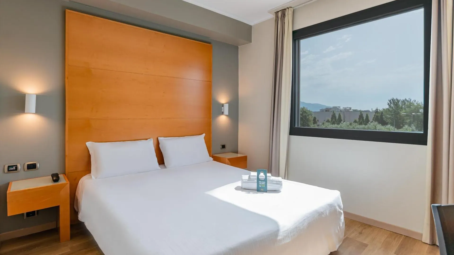 B&B Hotel Pisa Airport contacts
