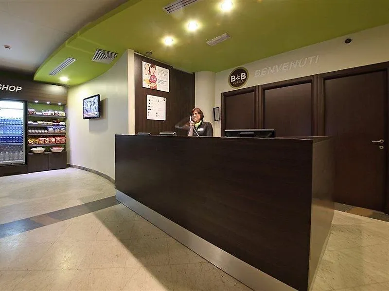 B&B Hotel Pisa Airport