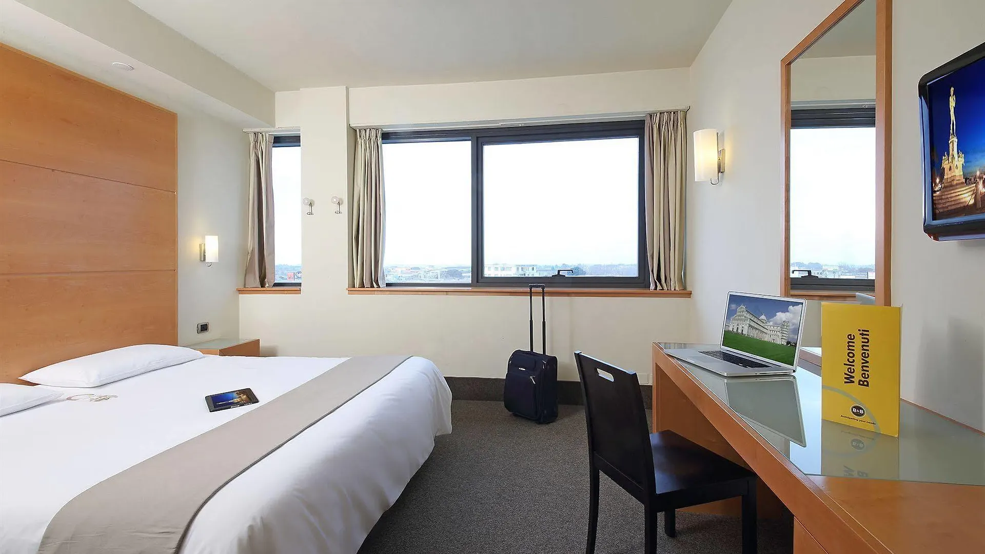 ***  B&B Hotel Pisa Airport Italy