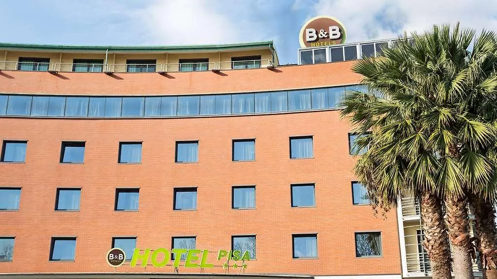 ***  B&B Hotel Pisa Airport Italy