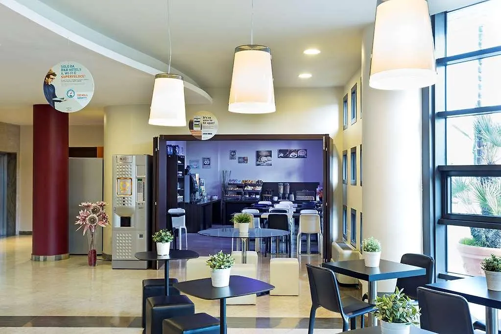 B&B Hotel Pisa Airport